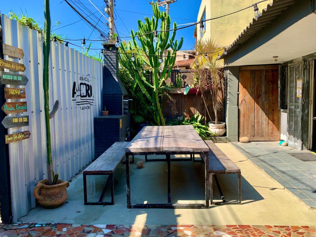A Coroa Hostel & Suites أرايال دو كابو المظهر الخارجي الصورة