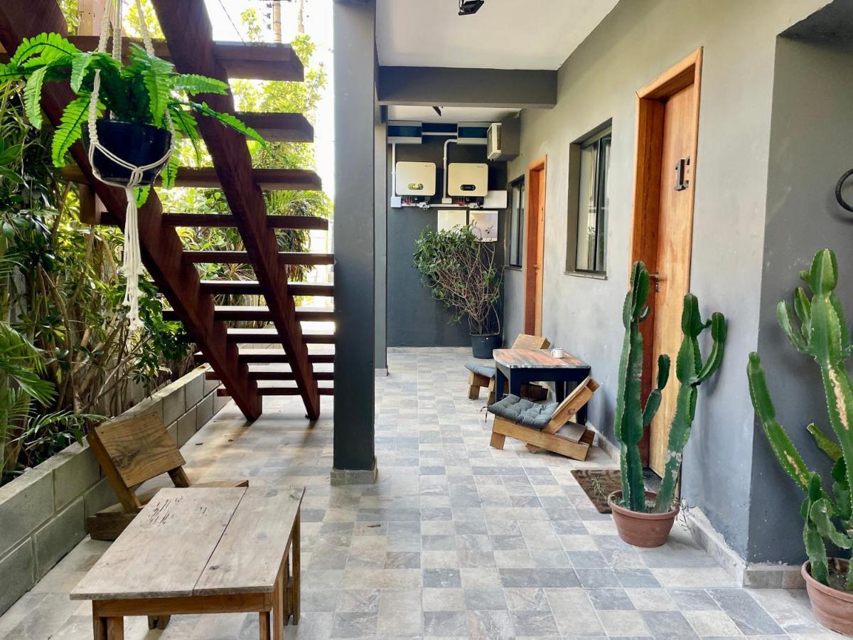 A Coroa Hostel & Suites أرايال دو كابو المظهر الخارجي الصورة