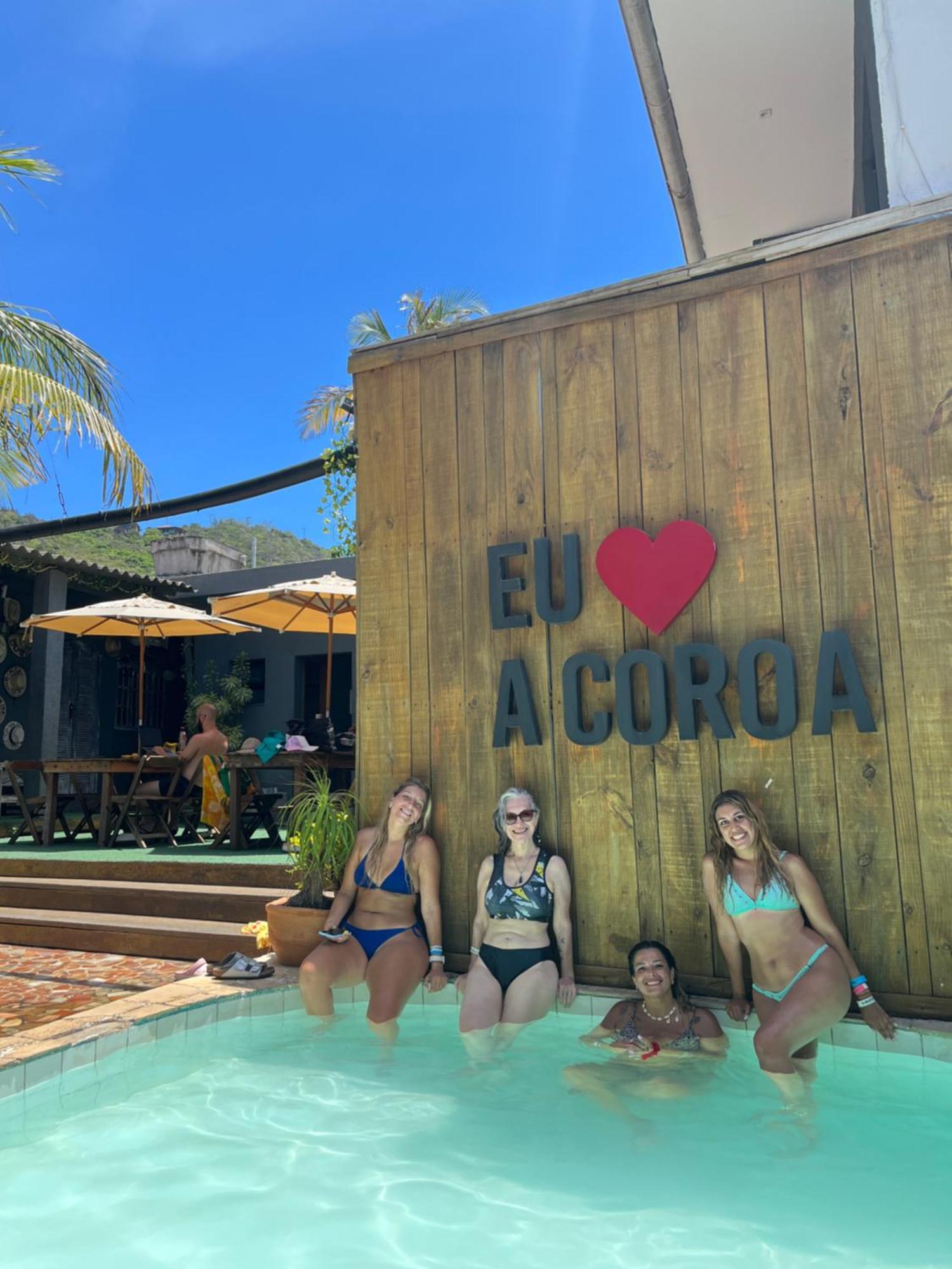 A Coroa Hostel & Suites أرايال دو كابو المظهر الخارجي الصورة