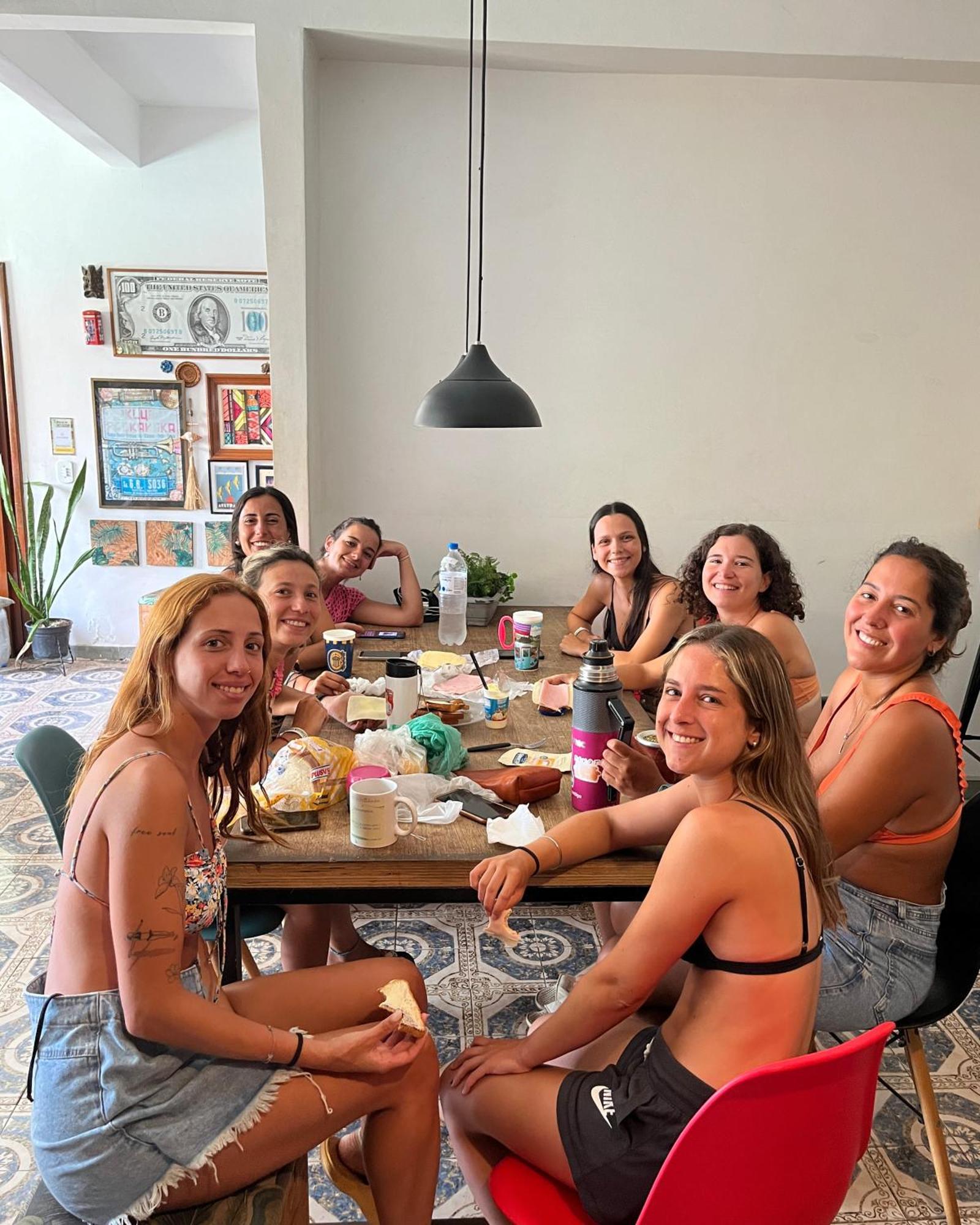 A Coroa Hostel & Suites أرايال دو كابو المظهر الخارجي الصورة