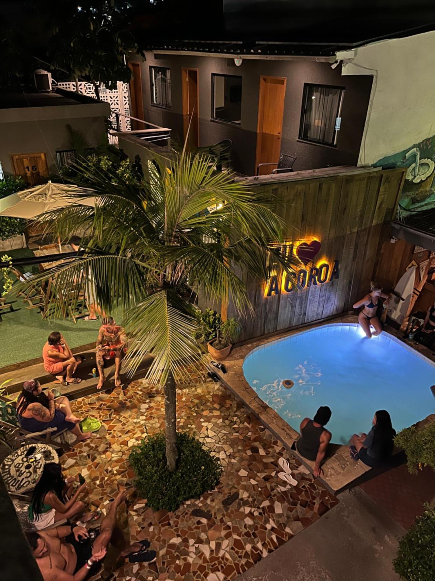 A Coroa Hostel & Suites أرايال دو كابو المظهر الخارجي الصورة