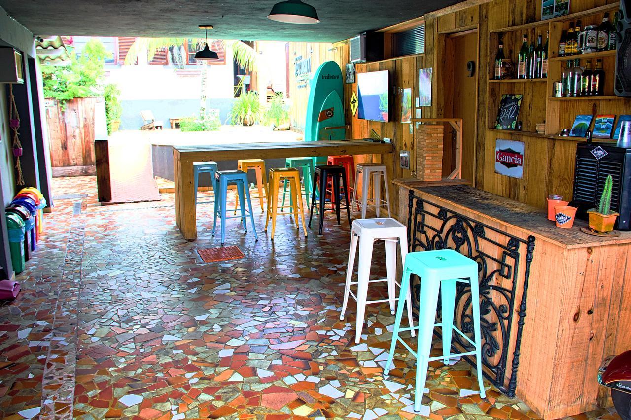 A Coroa Hostel & Suites أرايال دو كابو المظهر الخارجي الصورة